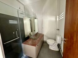 River Valley Apartments (D10), Apartment #513427301